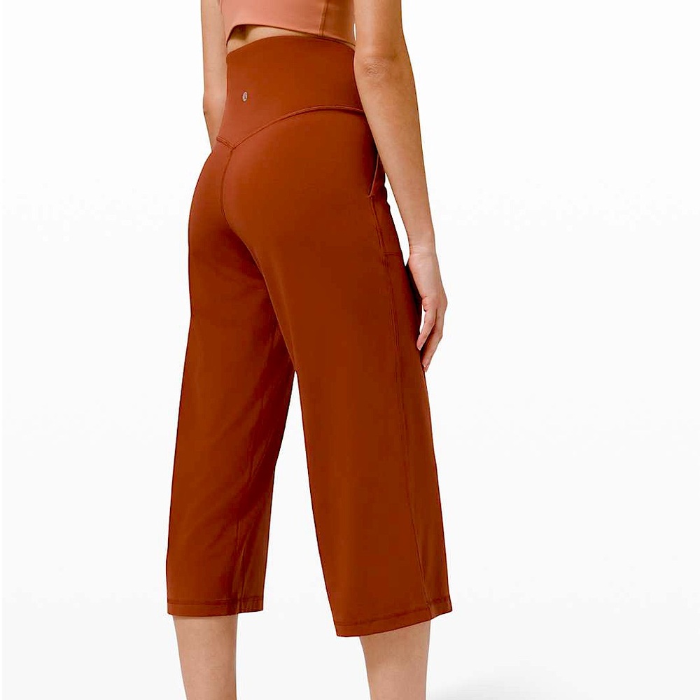 Align super high rise wide leg crop